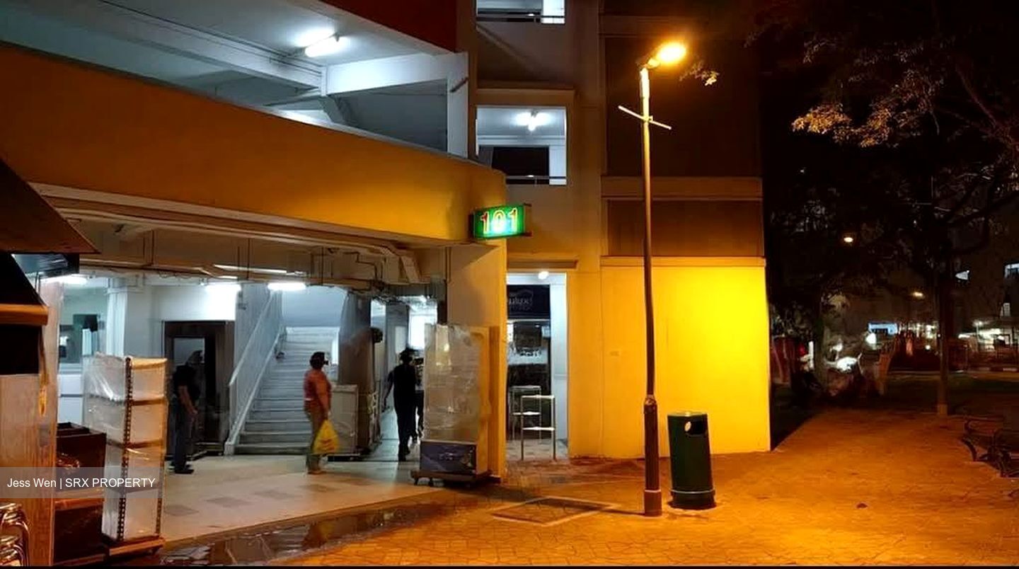 Chong Pang City (D27), Shop House #604211671